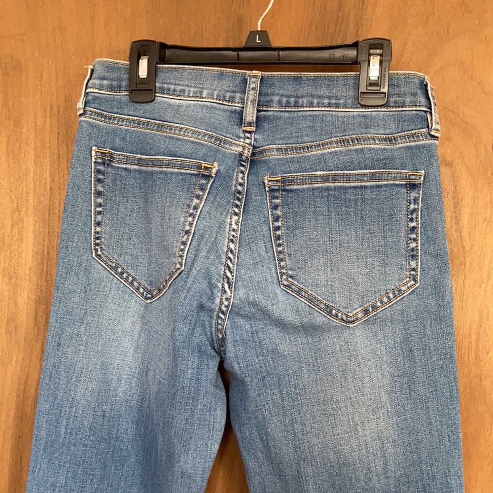 NY & CO slim straight jean with bling LOVE detail size 2 - Picture 10 of 17